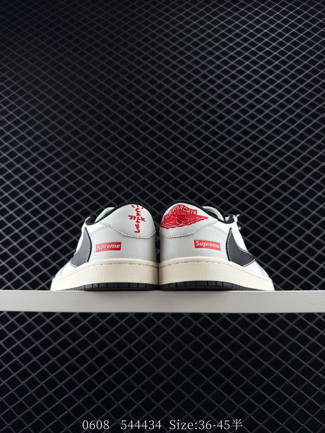 ravis Scott x Air Jordan 1 ” Reverse Mocha “